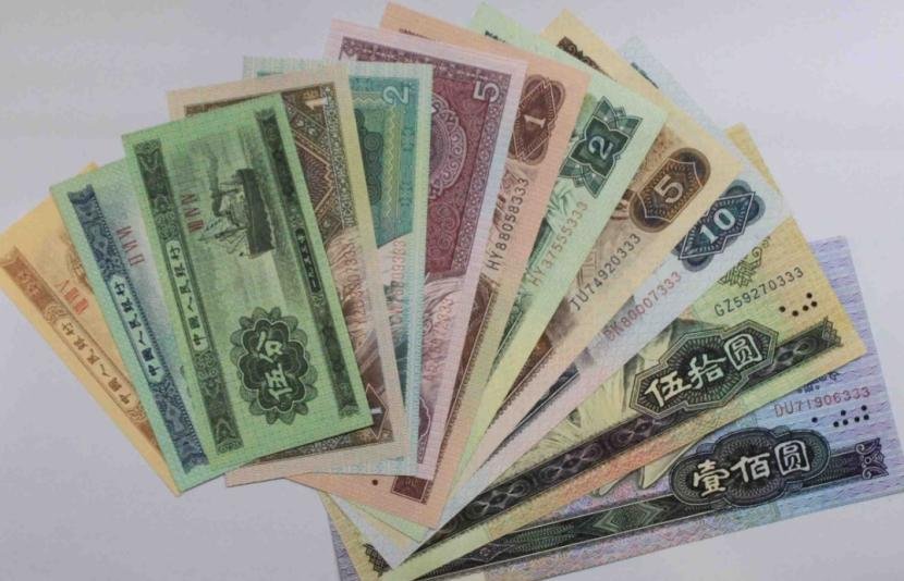 币在(币在文言文中的意思)